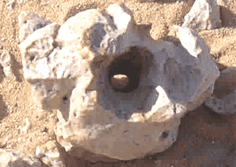 Rückseite drilled Stone